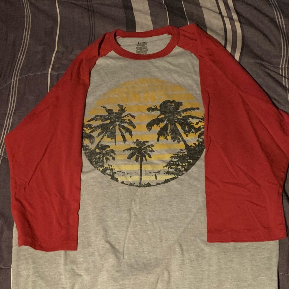 Vans 3/4 sleeve shirt
